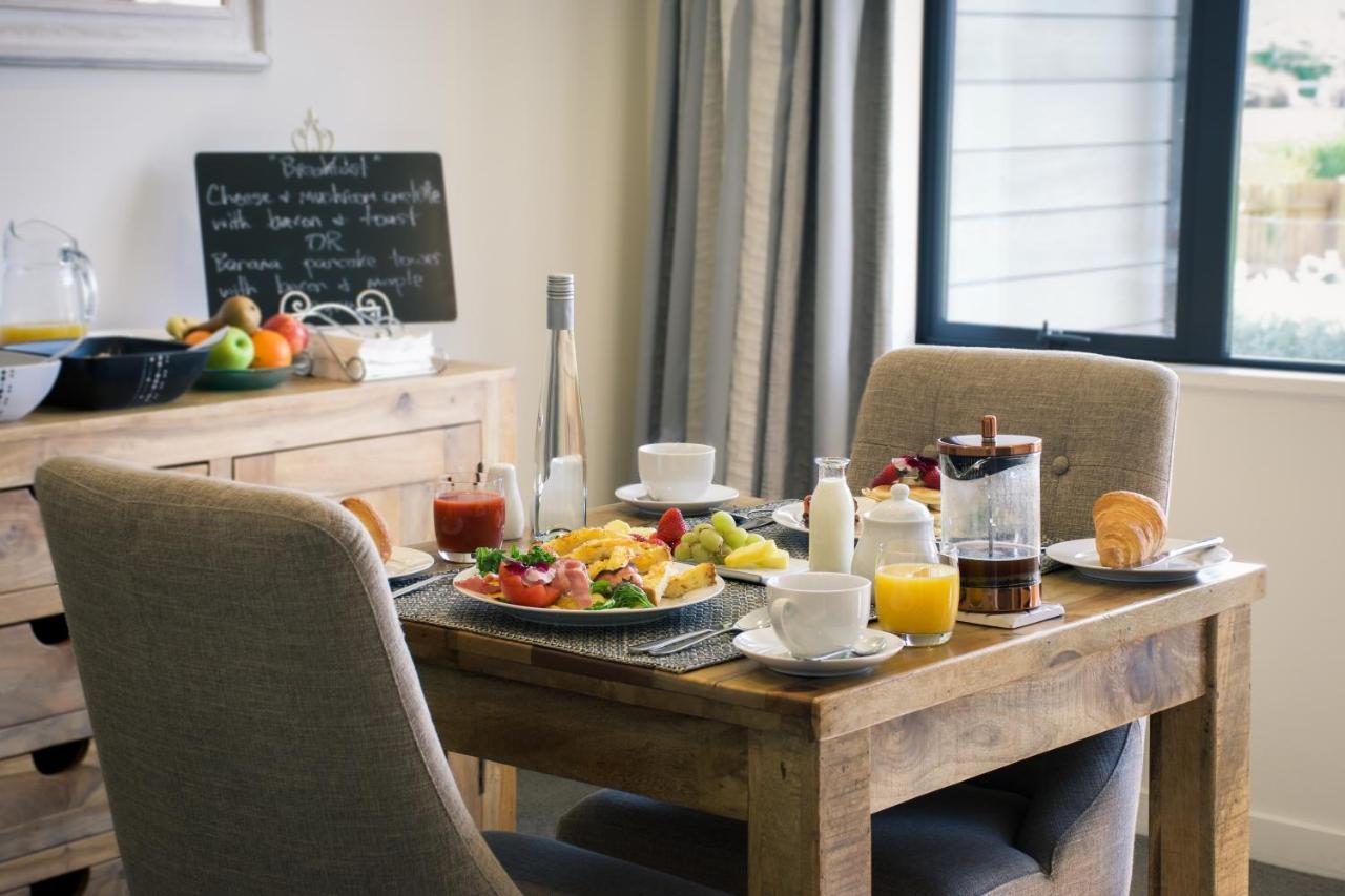 Copper Beech Wanaka - Luxury Accommodation 외부 사진